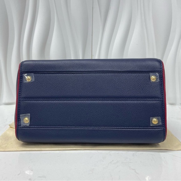 Louis Vuitton Volta Handbag in Navy Leather & Monogram Canvas - Picture 6 of 12